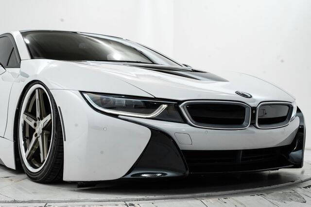 2014 BMW i8