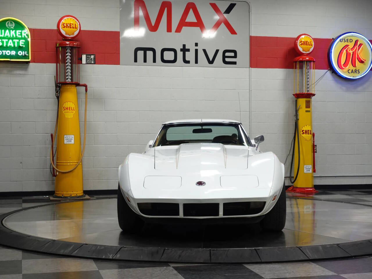 1974 Chevrolet Corvette 10
