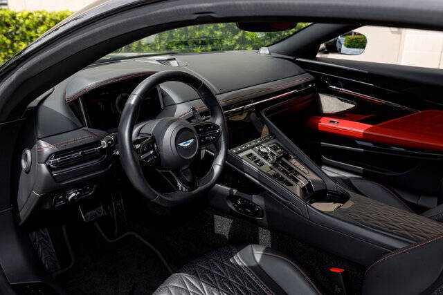 2024 Aston Martin DB12 V8