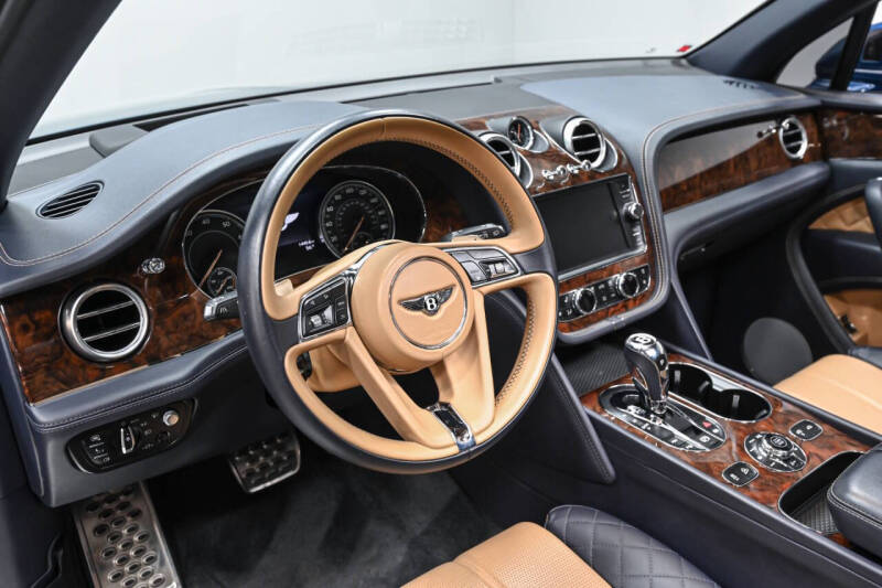 2018 Bentley Bentayga W12 Signature Edition