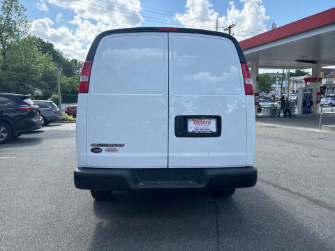 2021 Chevrolet Express 2500