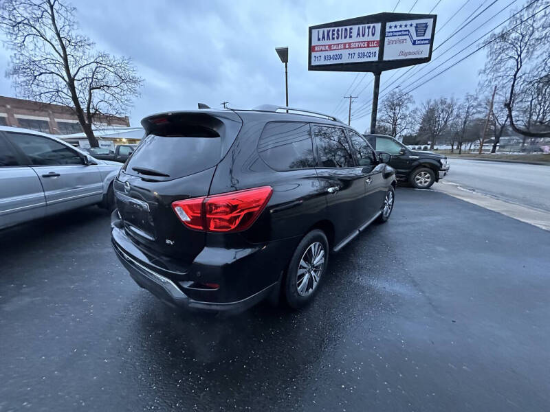2019 Nissan Pathfinder SV