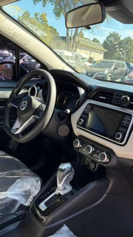 2021 Nissan Versa SV