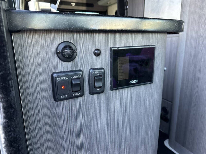 2021 Mercedes-Benz Sprinter 2500