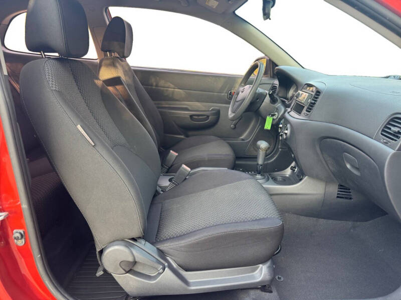 2010 Hyundai Accent GS