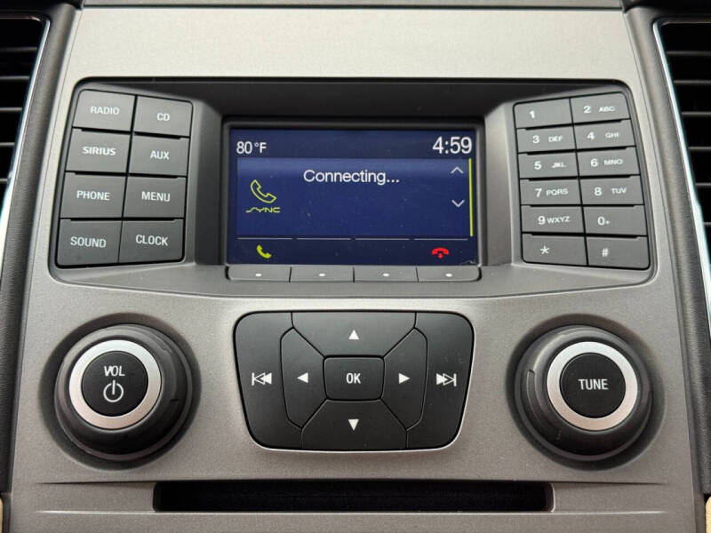 2015 Ford Taurus