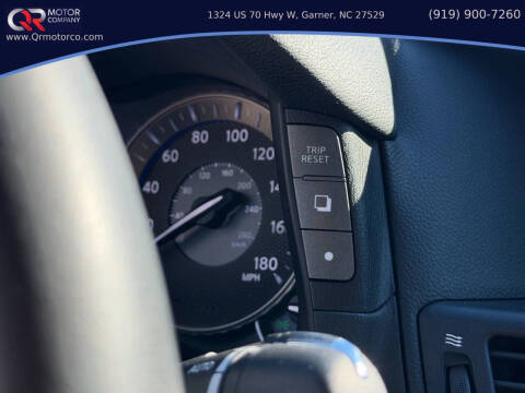 2015 Infiniti Q70L 3.7