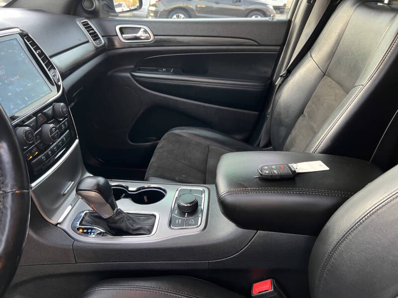 2020 Jeep Grand Cherokee Altitude