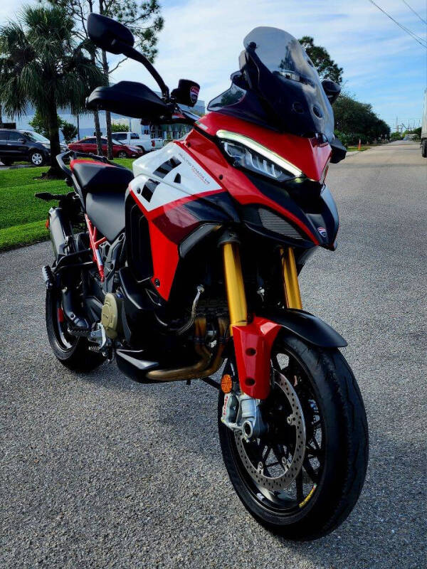 2023 Ducati Multistrada