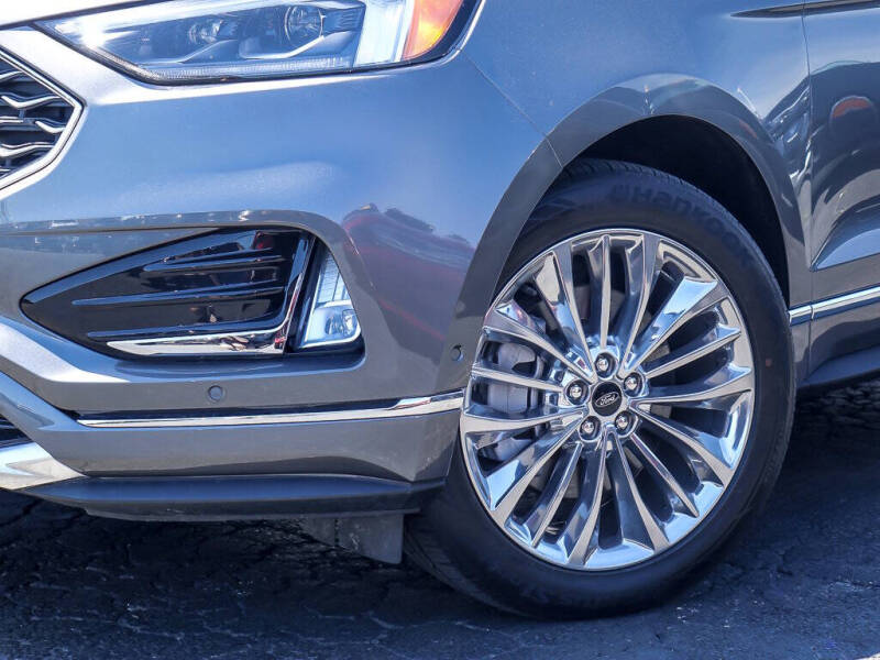 2023 Ford Edge Titanium