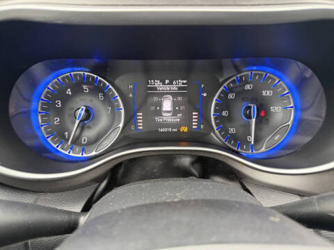 2020 Chrysler Pacifica Touring L