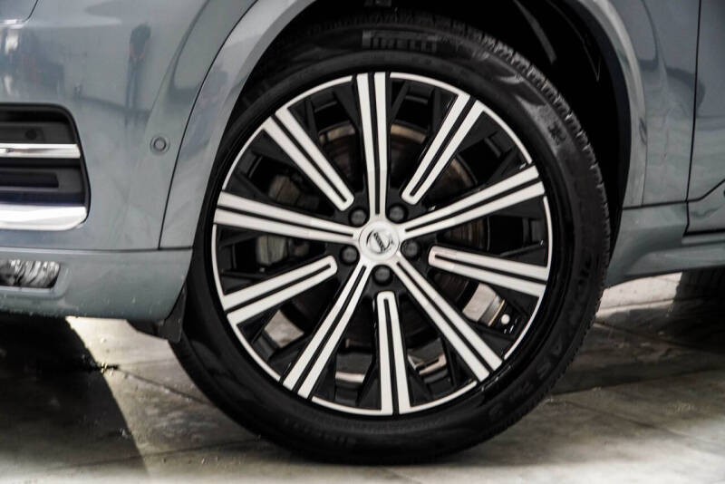 2023 Volvo XC90 B6 Plus Bright Theme 7P