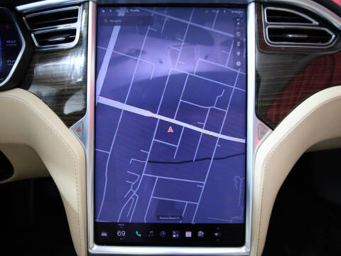 2015 Tesla Model S