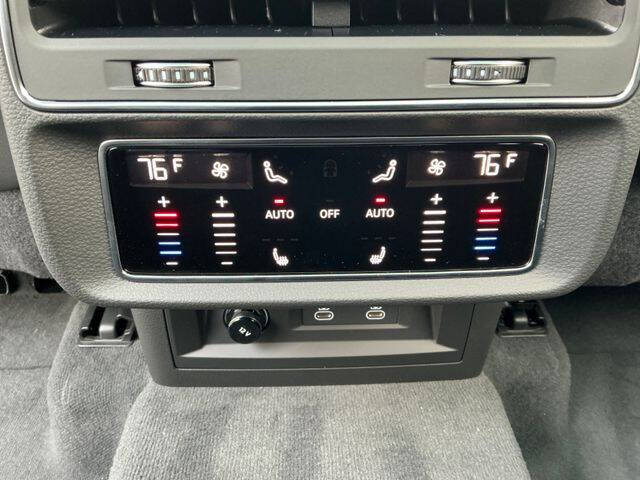 2026 Audi Q7 quattro Premium Plus 55 TFSI