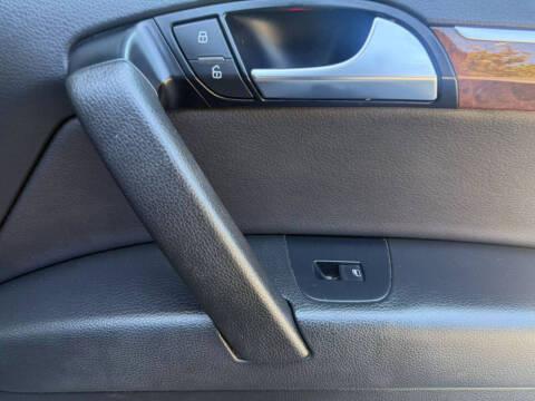 2011 Audi Q7 3.0T quattro Premium Plus