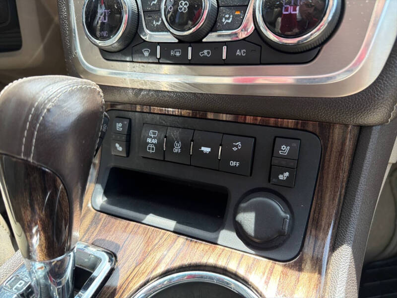 2013 GMC Acadia Denali