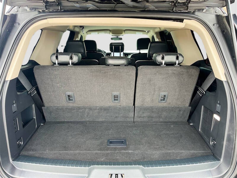 2023 Ford Expedition XLT