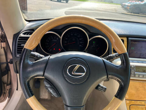 2004 Lexus SC 430
