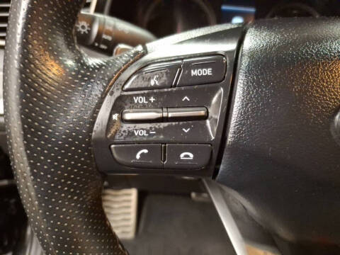 2019 Hyundai Veloster