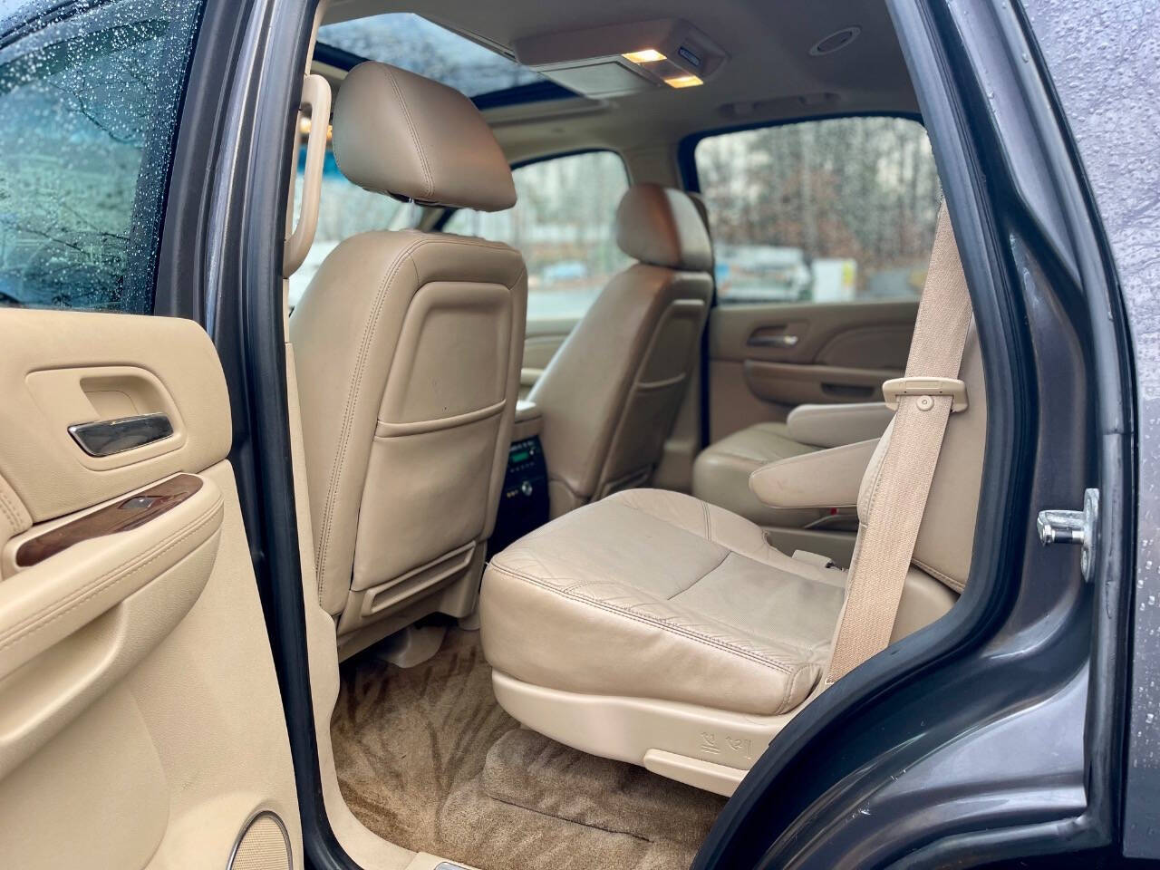 2010 Cadillac Escalade for sale at TJ MOTORS in Leominster, MA