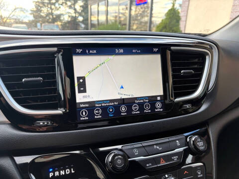 2018 Chrysler Pacifica Touring Plus