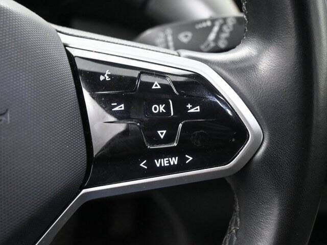 2022 Volkswagen ID.4 Pro