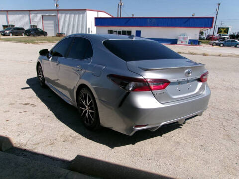 2021 Toyota Camry SE