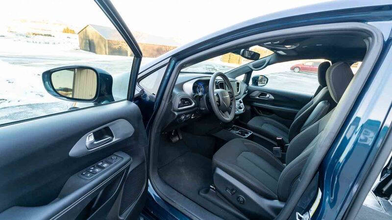 2022 Chrysler Pacifica Touring