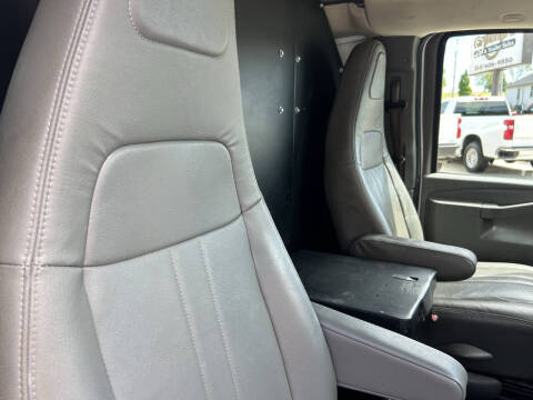 2018 Chevrolet Express 2500