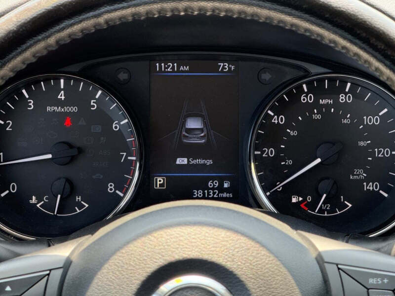 2022 Nissan Rogue Sport SV