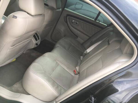 2011 Ford Taurus Limited