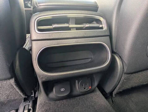 2022 Genesis GV70 2.5T Standard