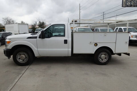 2013 Ford F-250 Super Duty for sale at Universal Credit in Houston TX