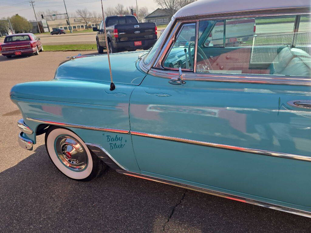 1954 Chevrolet Bel Air 32