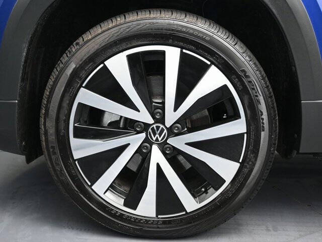 2024 Volkswagen Taos SE