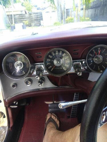 1961 Ford Thunderbird