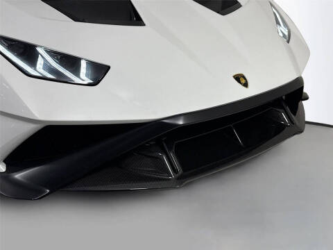2021 Lamborghini Huracan STO