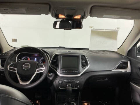 2017 Jeep Cherokee Overland