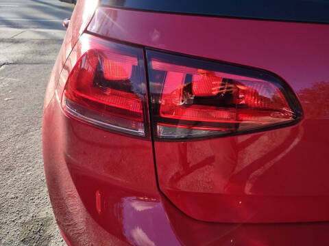 2017 Volkswagen Golf