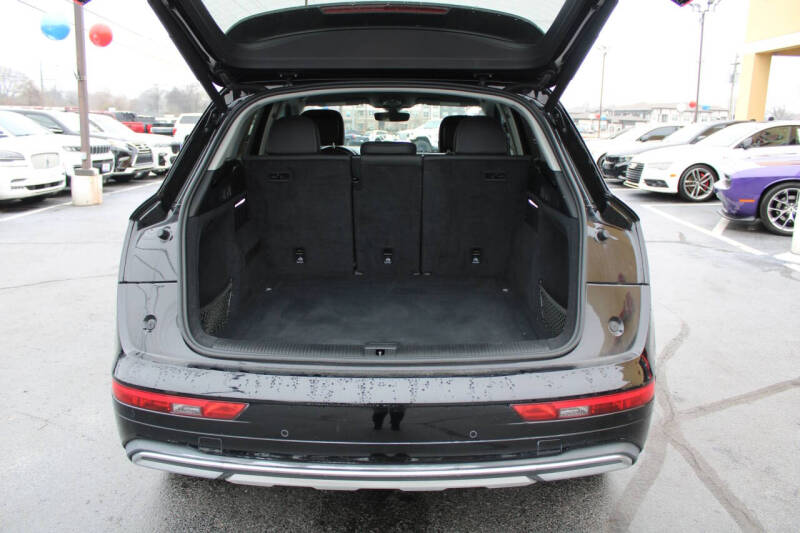 2021 Audi Q5 quattro Premium 45 TFSI