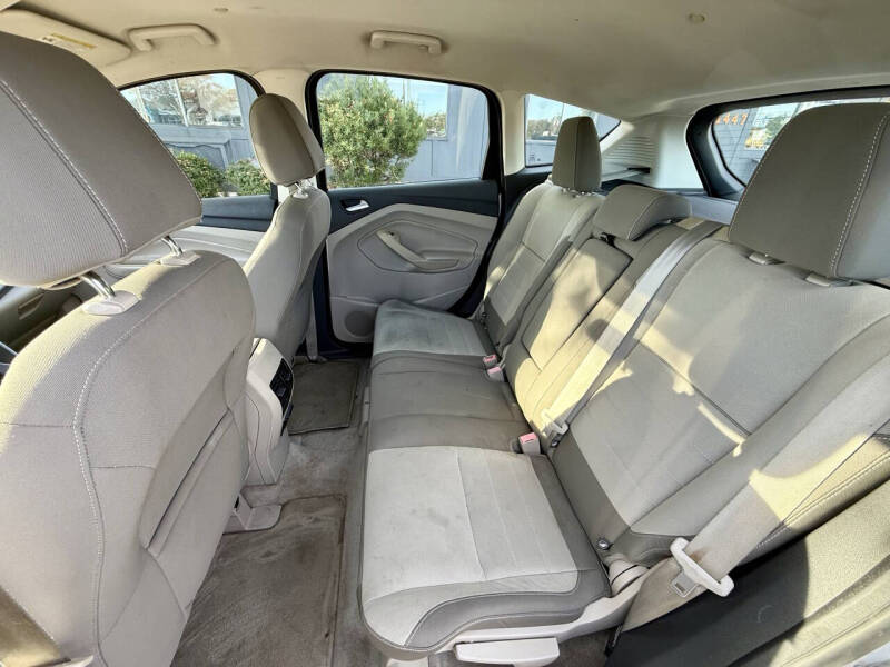 2013 Ford C-MAX Hybrid SE