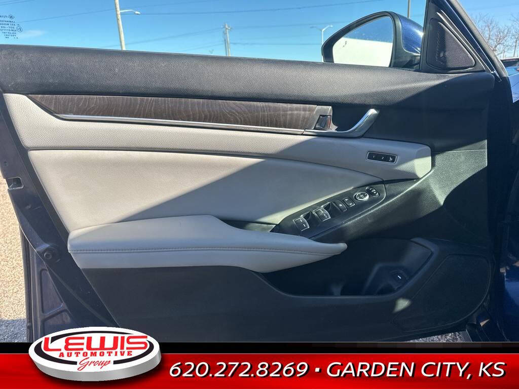 2019 Honda Accord Hybrid for sale at Lewis Chevrolet of Garden City in Garden City, KS