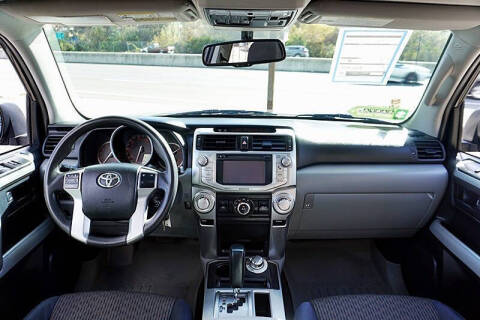 2013 Toyota 4Runner SR5