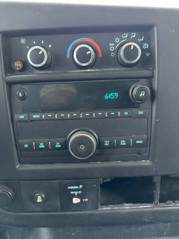 2016 Chevrolet Express 2500