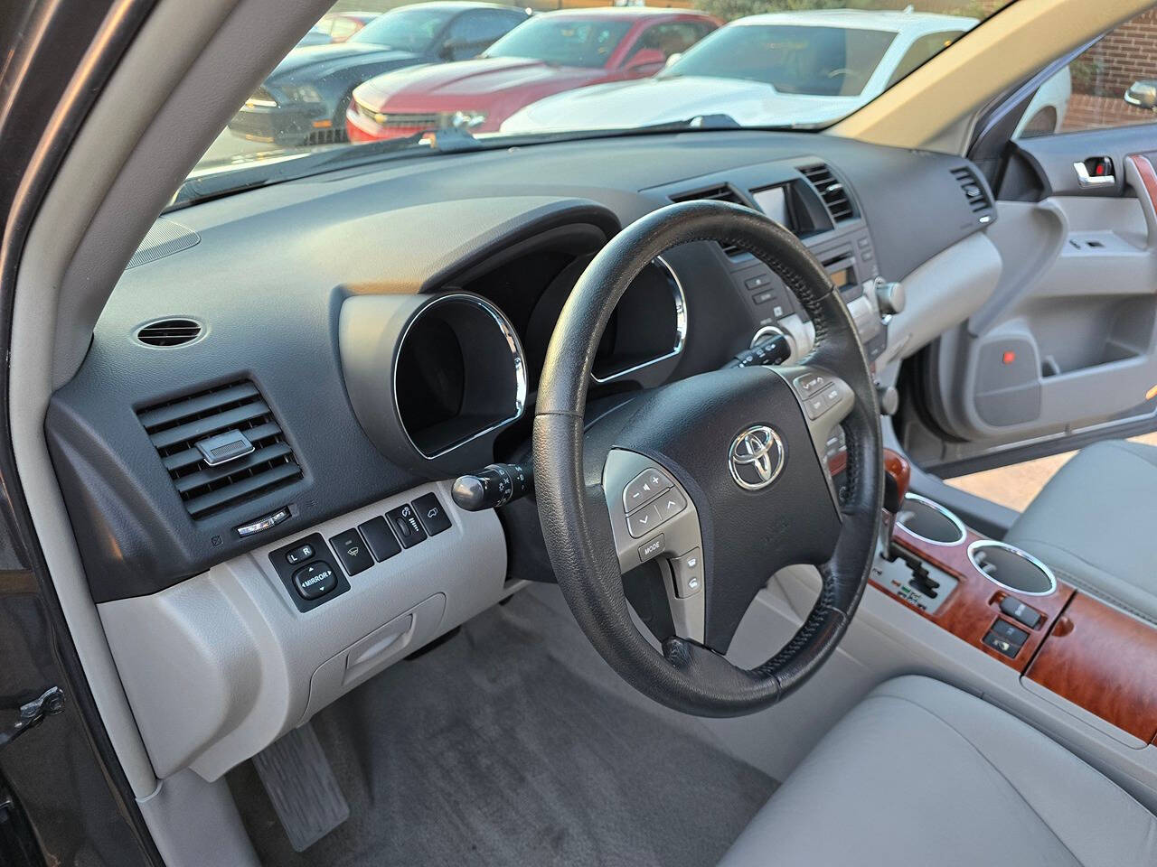 2010 Toyota Highlander for sale at Mac Motors in Arlington, TX