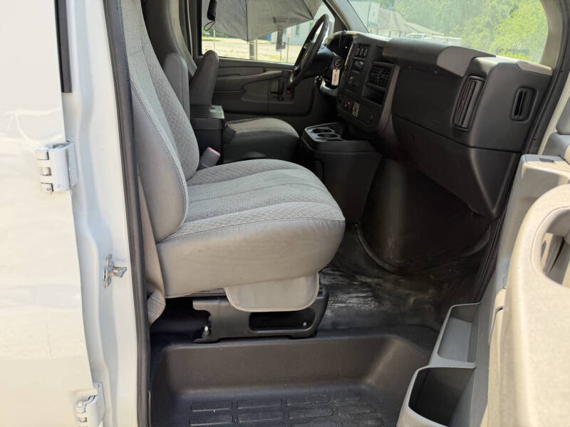 2011 Chevrolet Express 2500
