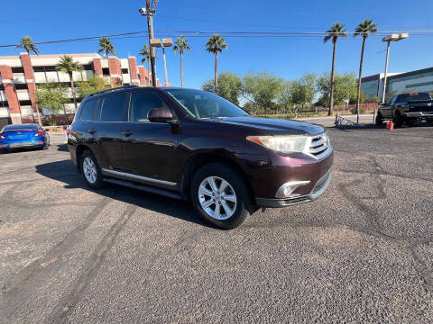 2012 Toyota Highlander SE