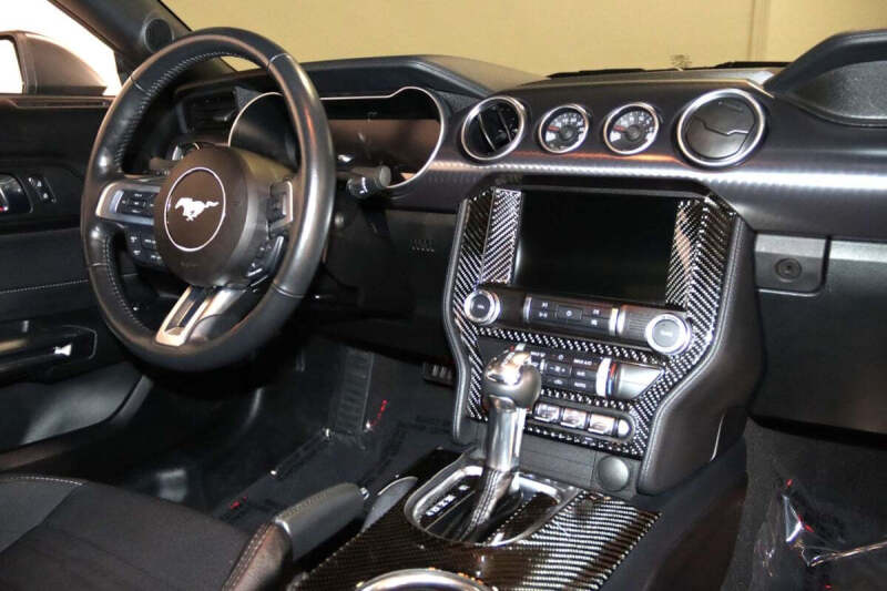 2021 Ford Mustang Mach 1