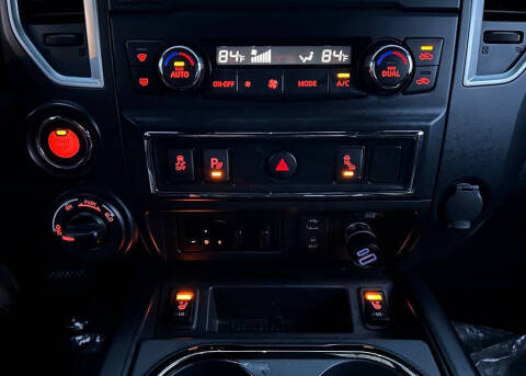 2018 Nissan Titan XD SL