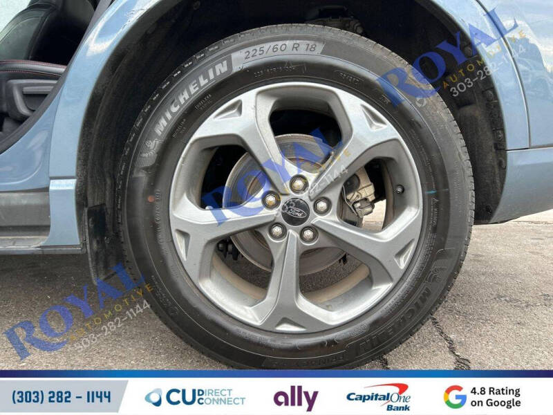 2023 Ford Escape ST-Line